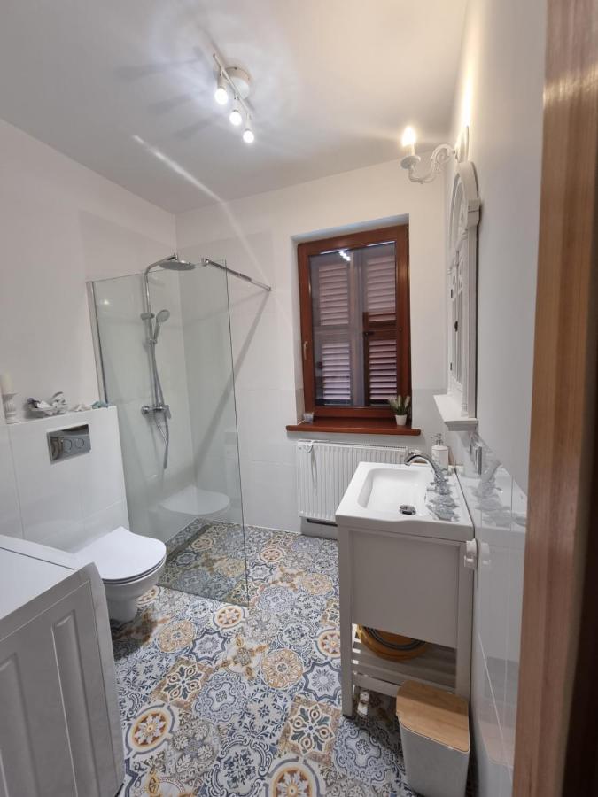 Naszjestwasz Villa Gorki Male  Ngoại thất bức ảnh