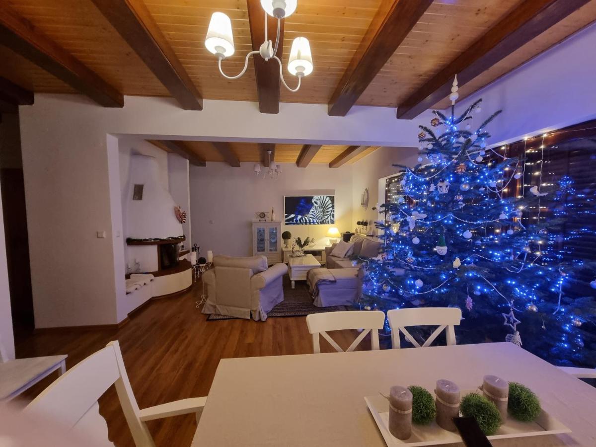 Naszjestwasz Villa Gorki Male  Ngoại thất bức ảnh